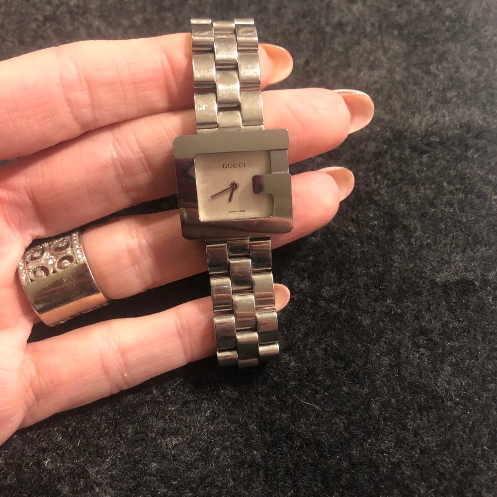 3  authentic Gucci watches